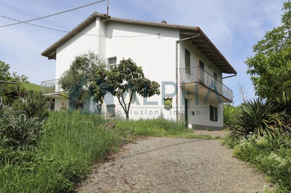 casa indipendente in vendita a Meldola in zona Teodorano