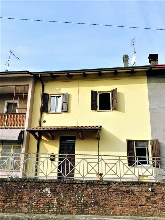 casa indipendente in vendita a Mercato Saraceno in zona Taibo
