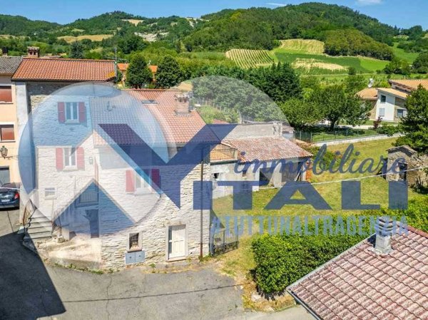 casa indipendente in vendita a Mercato Saraceno