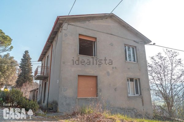 casa indipendente in vendita a Mercato Saraceno in zona San Romano