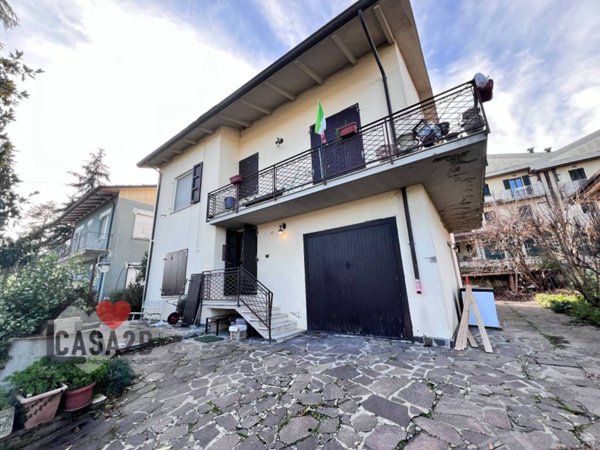 casa indipendente in vendita a Mercato Saraceno in zona Bora