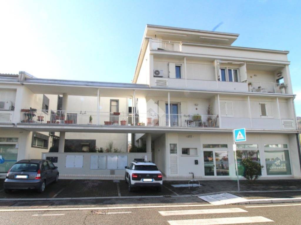 appartamento in vendita a Mercato Saraceno in zona Bora