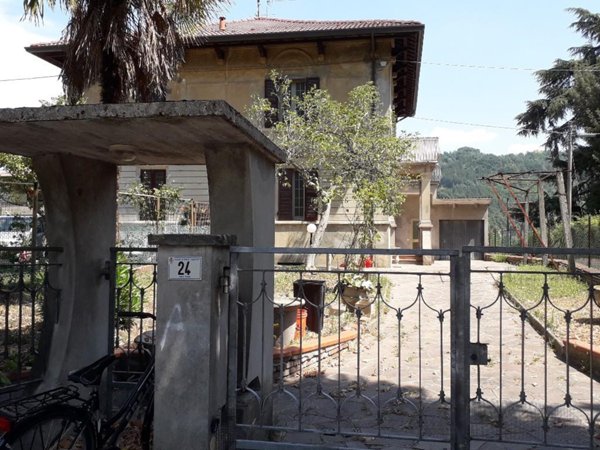 casa indipendente in vendita a Mercato Saraceno