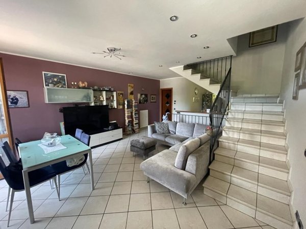 casa indipendente in vendita a Mercato Saraceno