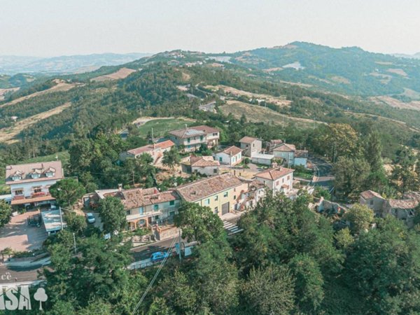 casa indipendente in vendita a Mercato Saraceno