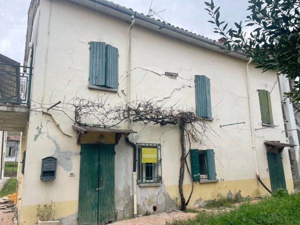 casa indipendente in vendita a Mercato Saraceno