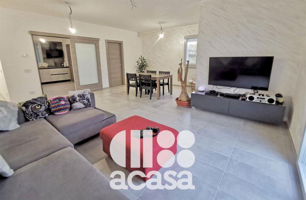 casa indipendente in vendita a Mercato Saraceno