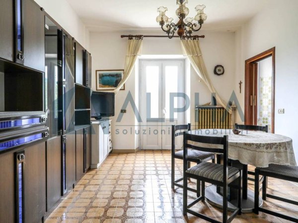 casa indipendente in vendita a Mercato Saraceno