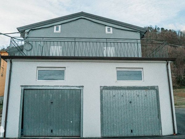 casa indipendente in vendita a Mercato Saraceno