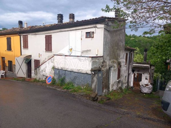 casa indipendente in vendita a Mercato Saraceno in zona Serra