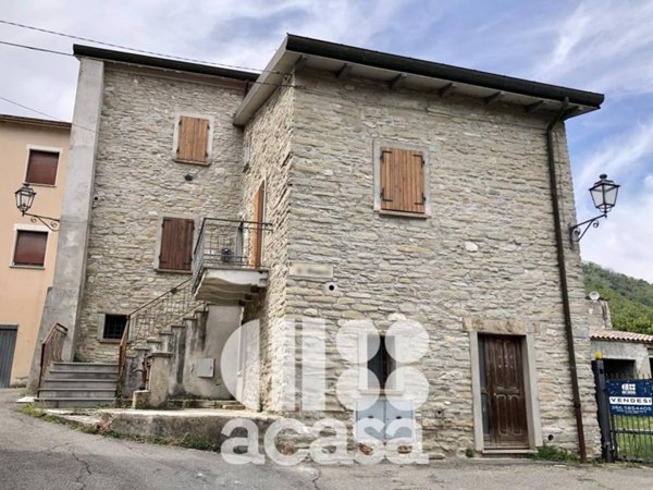 casa indipendente in vendita a Mercato Saraceno