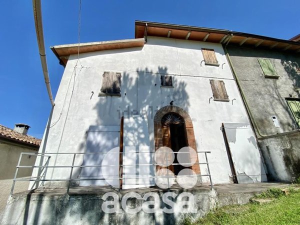 casa indipendente in vendita a Mercato Saraceno