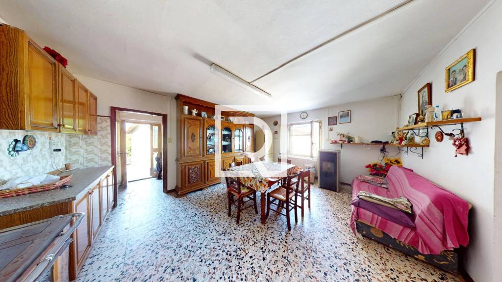 casa indipendente in vendita a Mercato Saraceno in zona Ciola