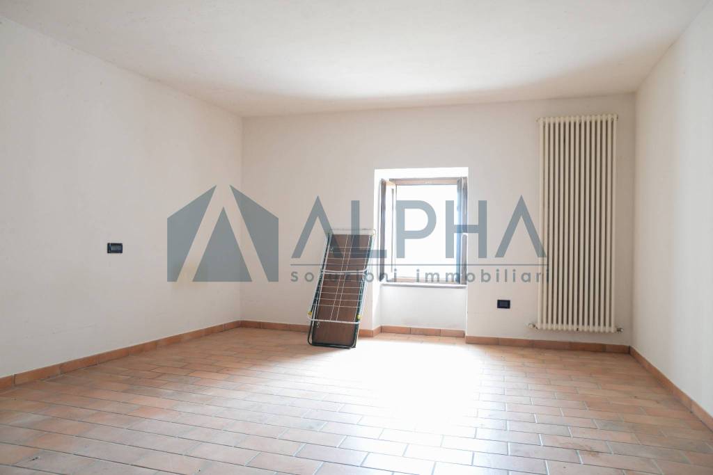 casa indipendente in vendita a Mercato Saraceno in zona Monte Sasso