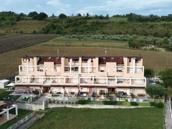 casa indipendente in vendita a Mercato Saraceno in zona Bora