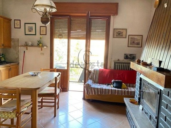 casa indipendente in vendita a Mercato Saraceno