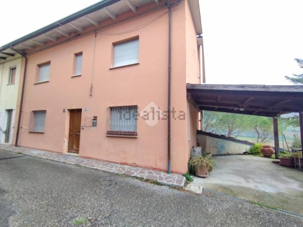 casa semindipendente in vendita a Mercato Saraceno