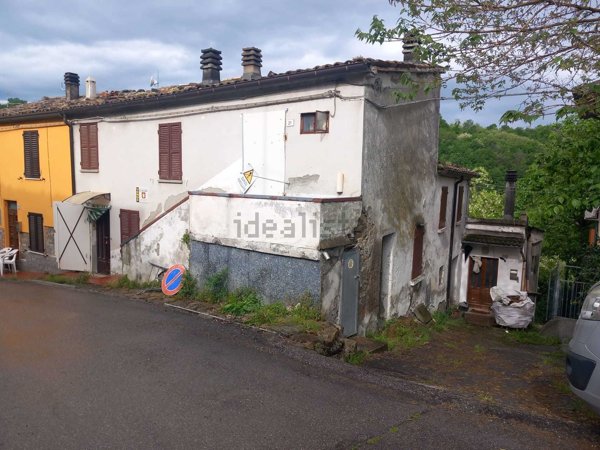 casa indipendente in vendita a Mercato Saraceno in zona Serra