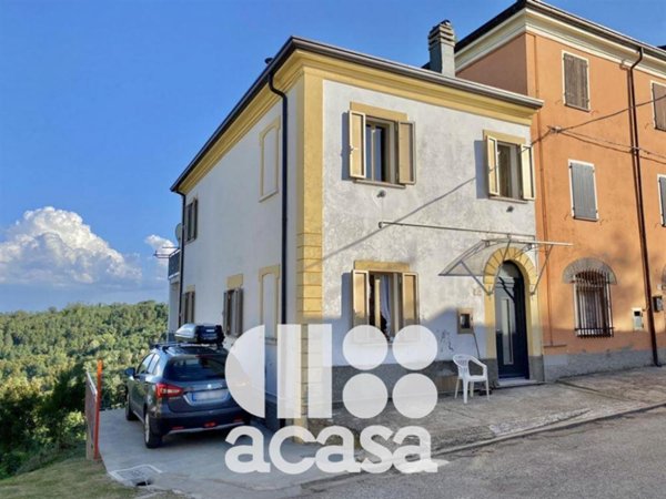 casa indipendente in vendita a Mercato Saraceno