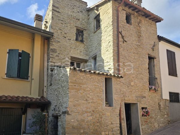 casa indipendente in vendita a Mercato Saraceno