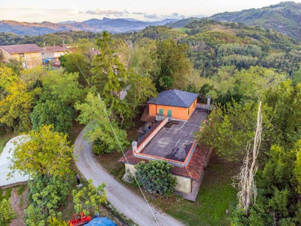 casa indipendente in vendita a Mercato Saraceno