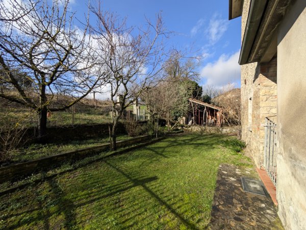 villa in vendita a Mercato Saraceno in zona Colonnata