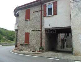 appartamento in vendita a Mercato Saraceno in zona Linaro