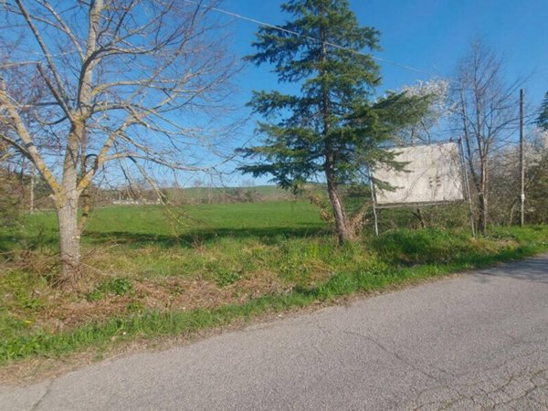 terreno edificabile in vendita a Mercato Saraceno in zona Bora