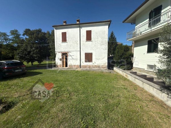 casa indipendente in vendita a Mercato Saraceno in zona San Romano
