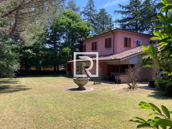 casa indipendente in vendita a Mercato Saraceno in zona Bora