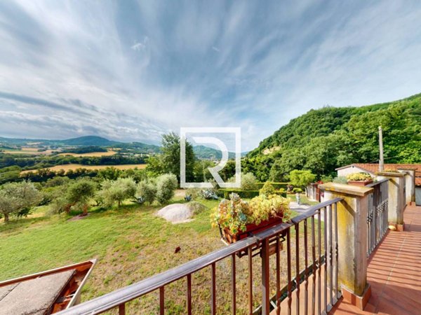 casa indipendente in vendita a Mercato Saraceno