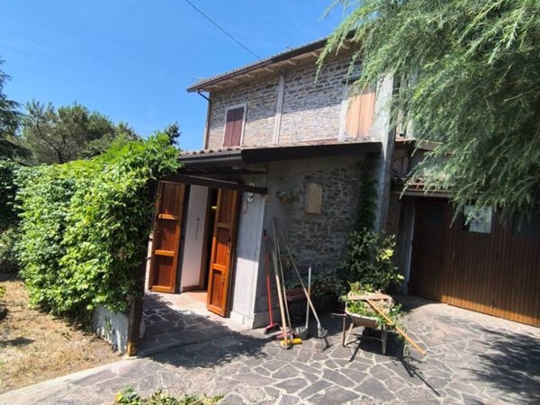 casa indipendente in vendita a Mercato Saraceno