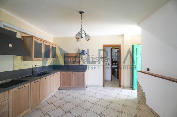 appartamento in vendita a Mercato Saraceno in zona Colonnata