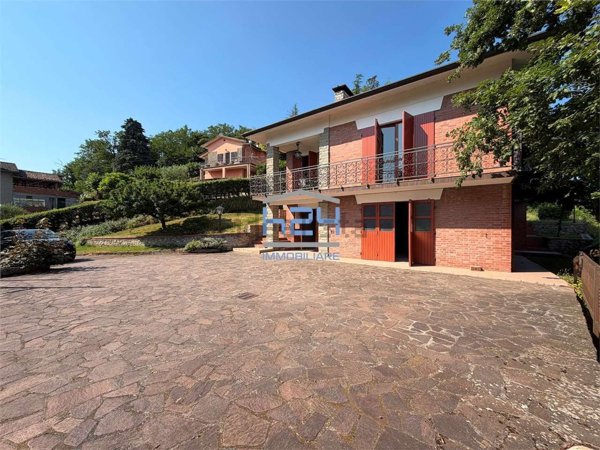 casa indipendente in vendita a Mercato Saraceno in zona Ciola