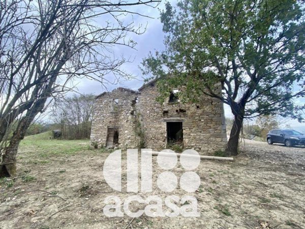 casa indipendente in vendita a Mercato Saraceno in zona Linaro