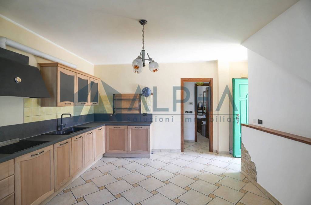 appartamento in vendita a Mercato Saraceno in zona Bora