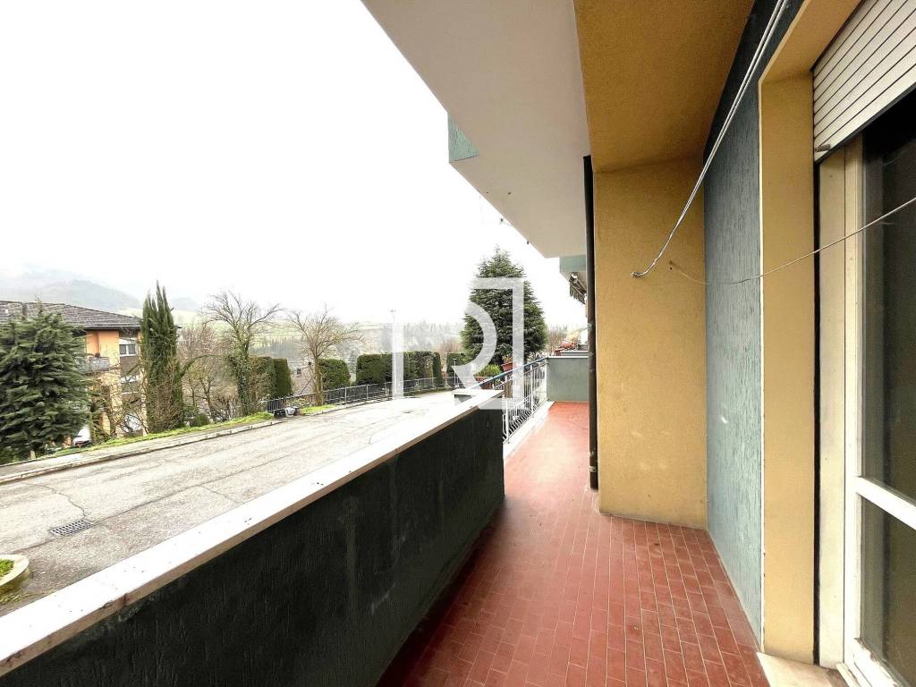appartamento in vendita a Mercato Saraceno in zona Colonnata
