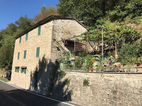 casa indipendente in vendita a Modigliana