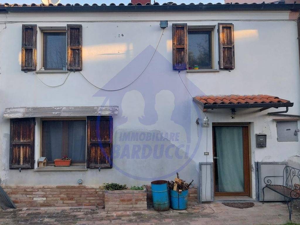casa indipendente in vendita a Montiano
