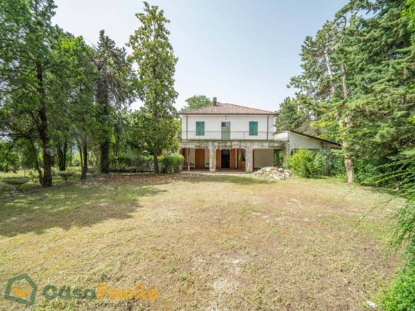 casa indipendente in vendita a Montiano