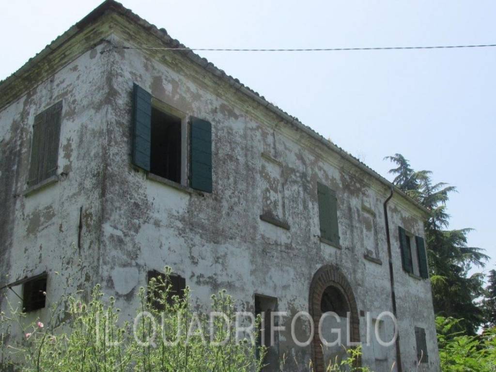 casa indipendente in vendita a Montiano