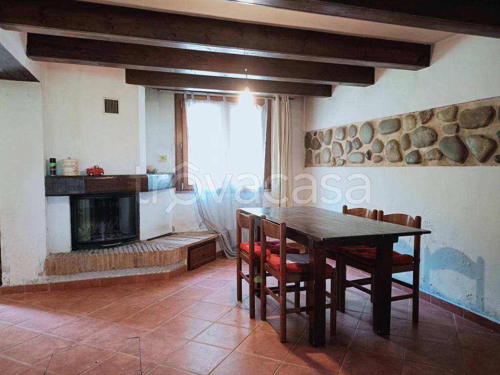 casa indipendente in vendita a Montiano