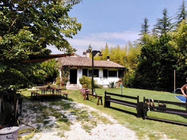 casa indipendente in vendita a Montiano