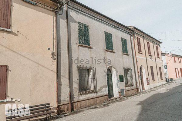 casa indipendente in vendita a Montiano in zona Montenovo