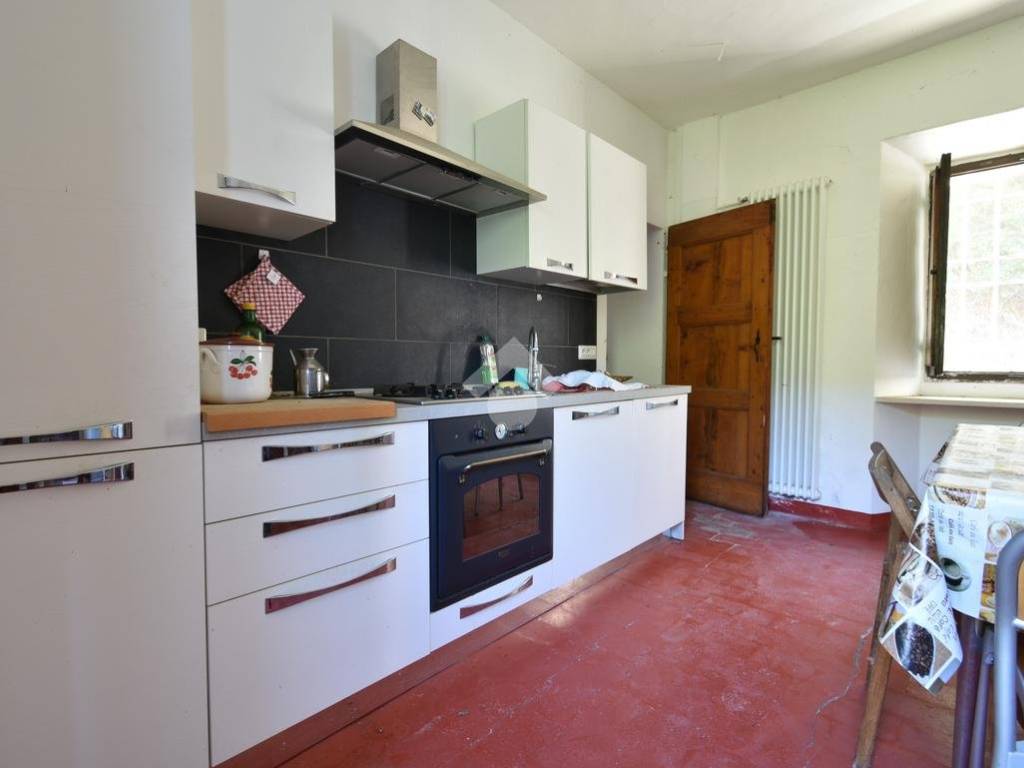 casa indipendente in vendita a Portico e San Benedetto