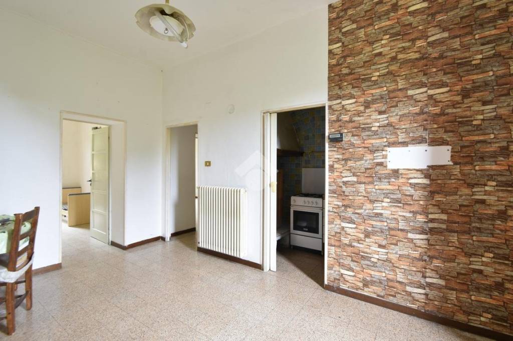 appartamento in vendita a Portico e San Benedetto