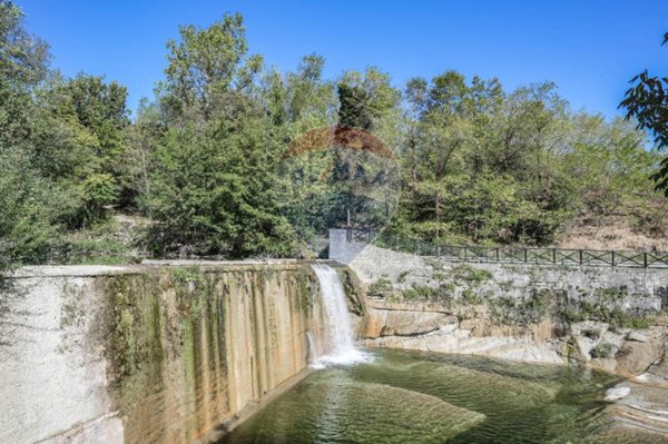 casa indipendente in vendita a Portico e San Benedetto