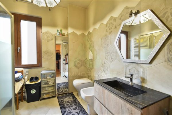 casa indipendente in vendita a Portico e San Benedetto