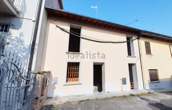 appartamento in vendita a Predappio in zona Fiumana