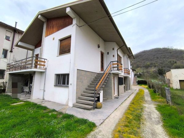 casa indipendente in vendita a Predappio